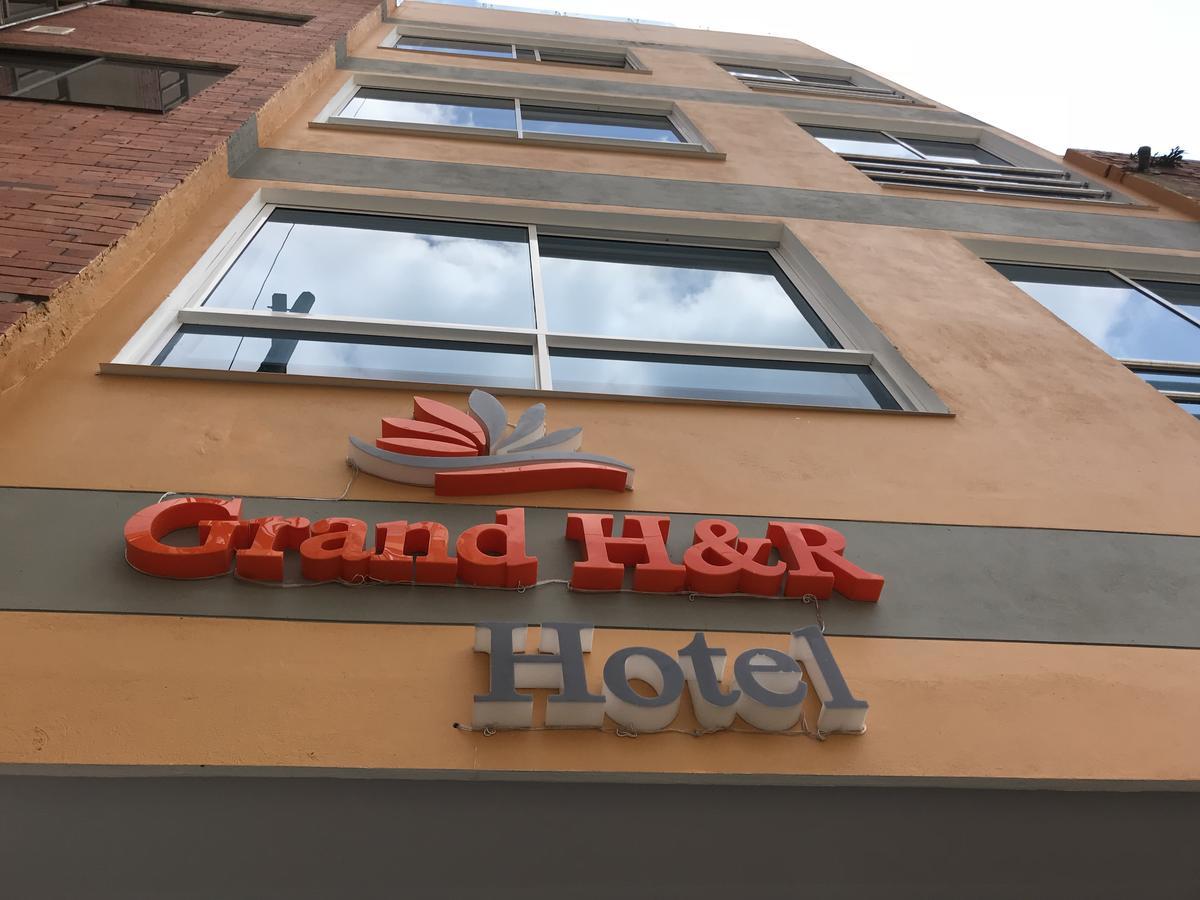 Hotel Grand H&R فليتا المظهر الخارجي الصورة